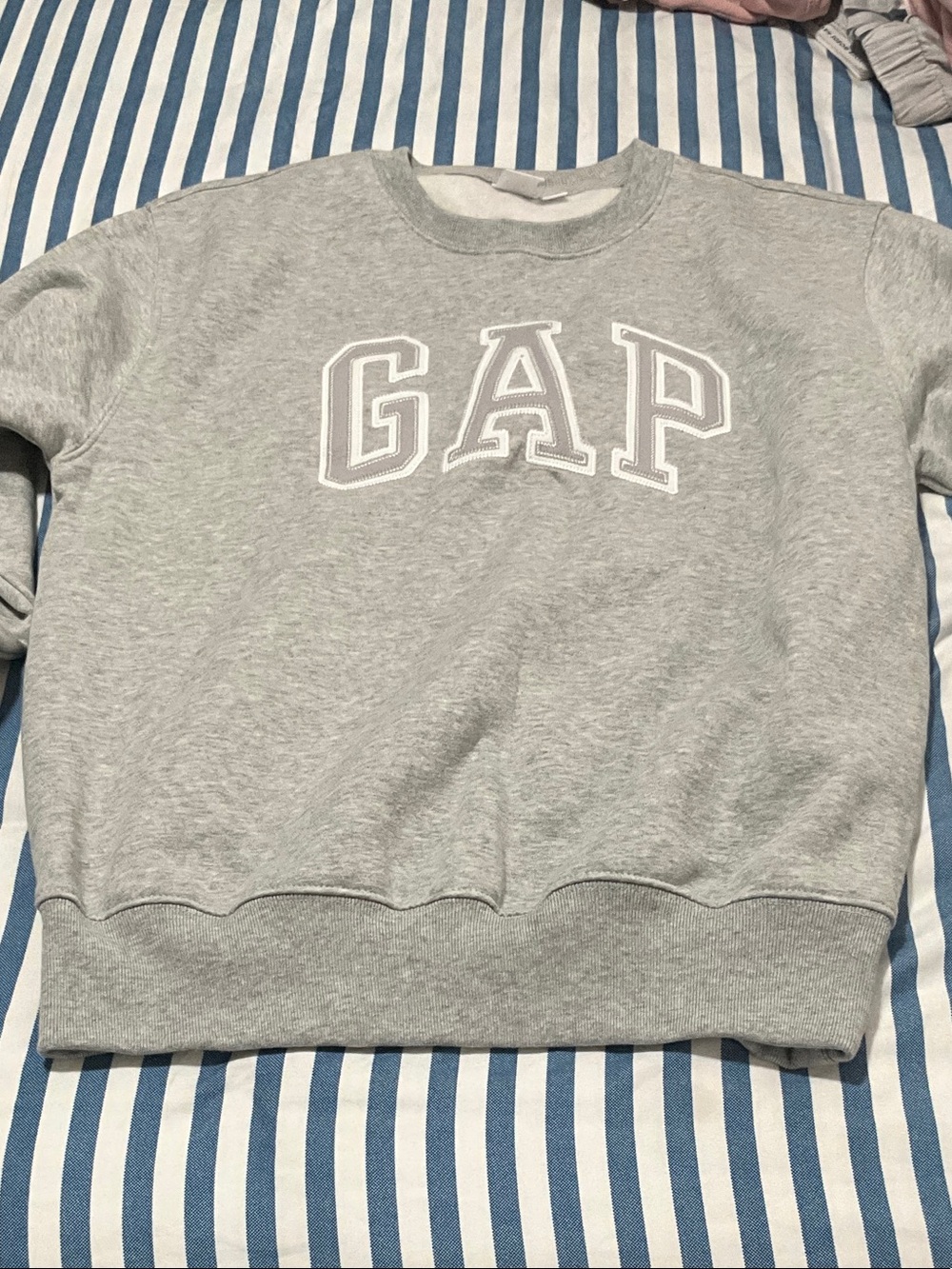 GAP Light Gray Crewneck Sweatshirt with White Logo